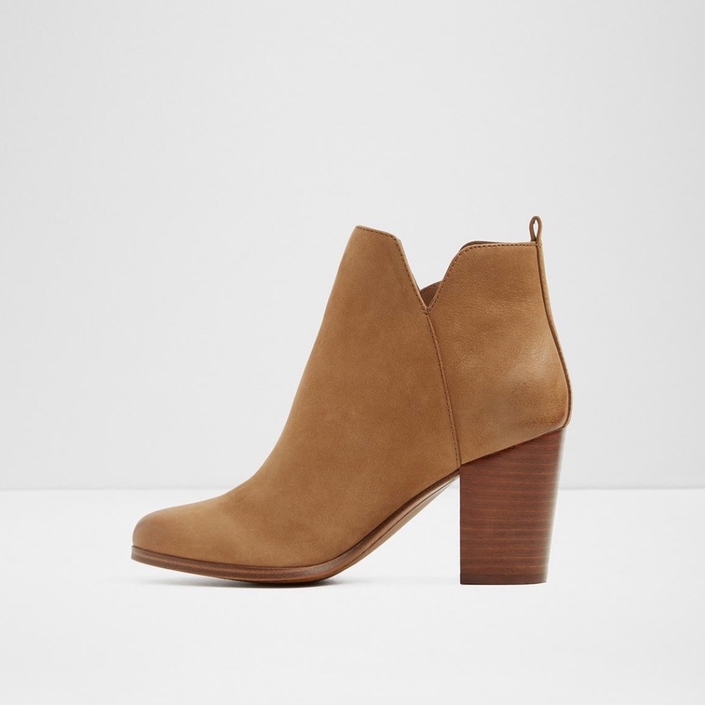 Natural Leather Nubuck Booties
